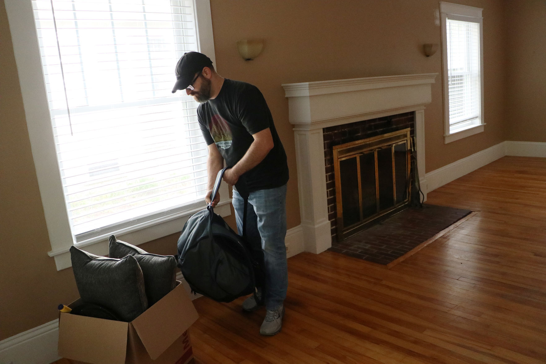 Phelps moving in